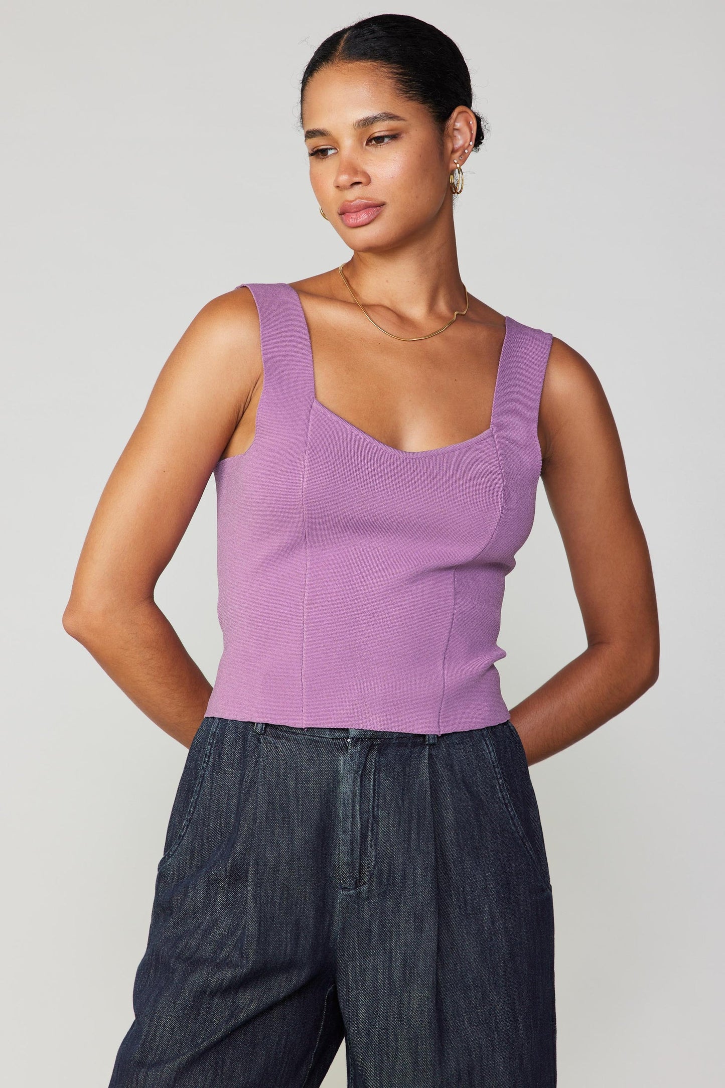 Slvless Sweater Tank Top
