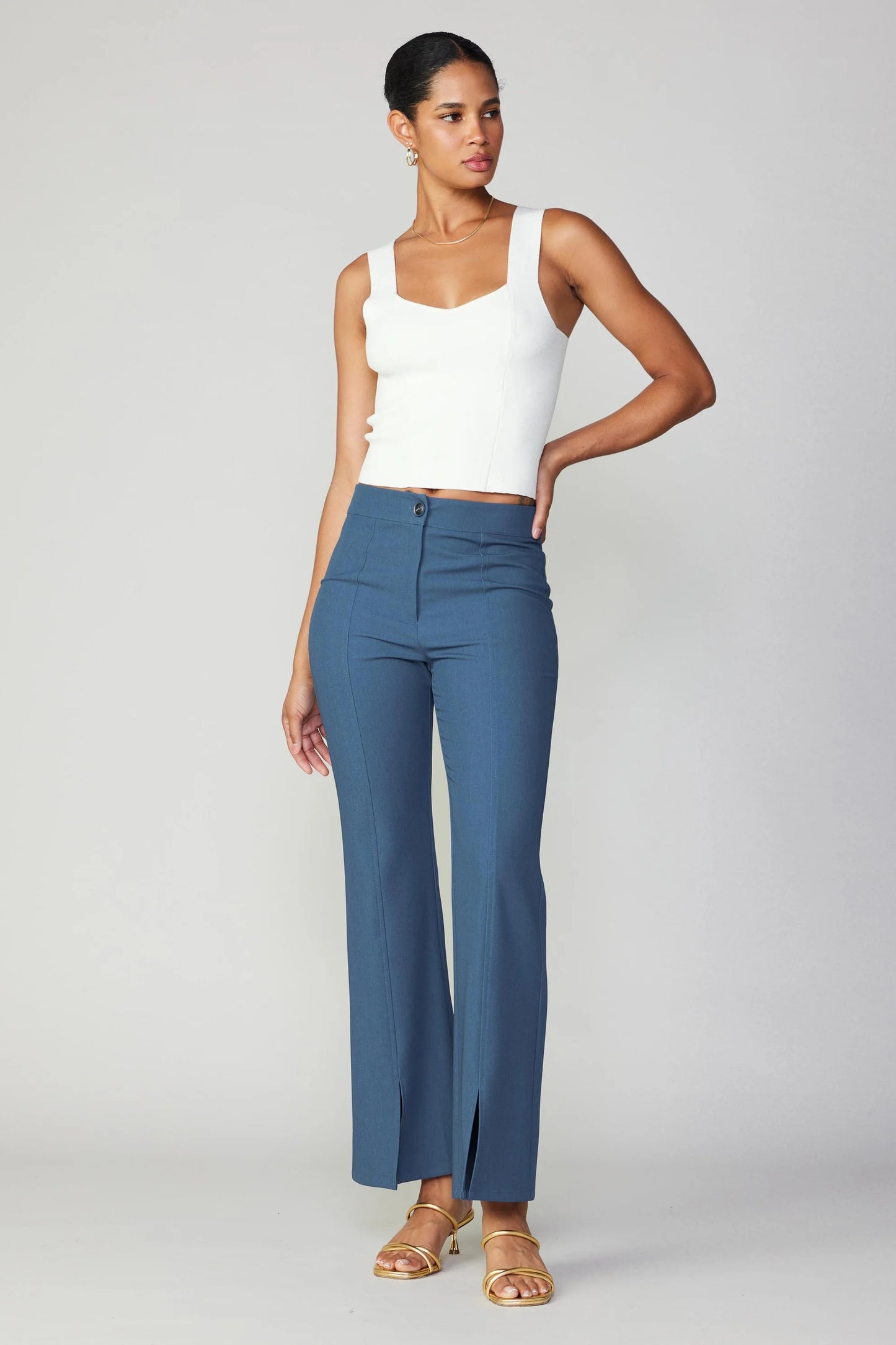 Slvless Sweater Tank Top