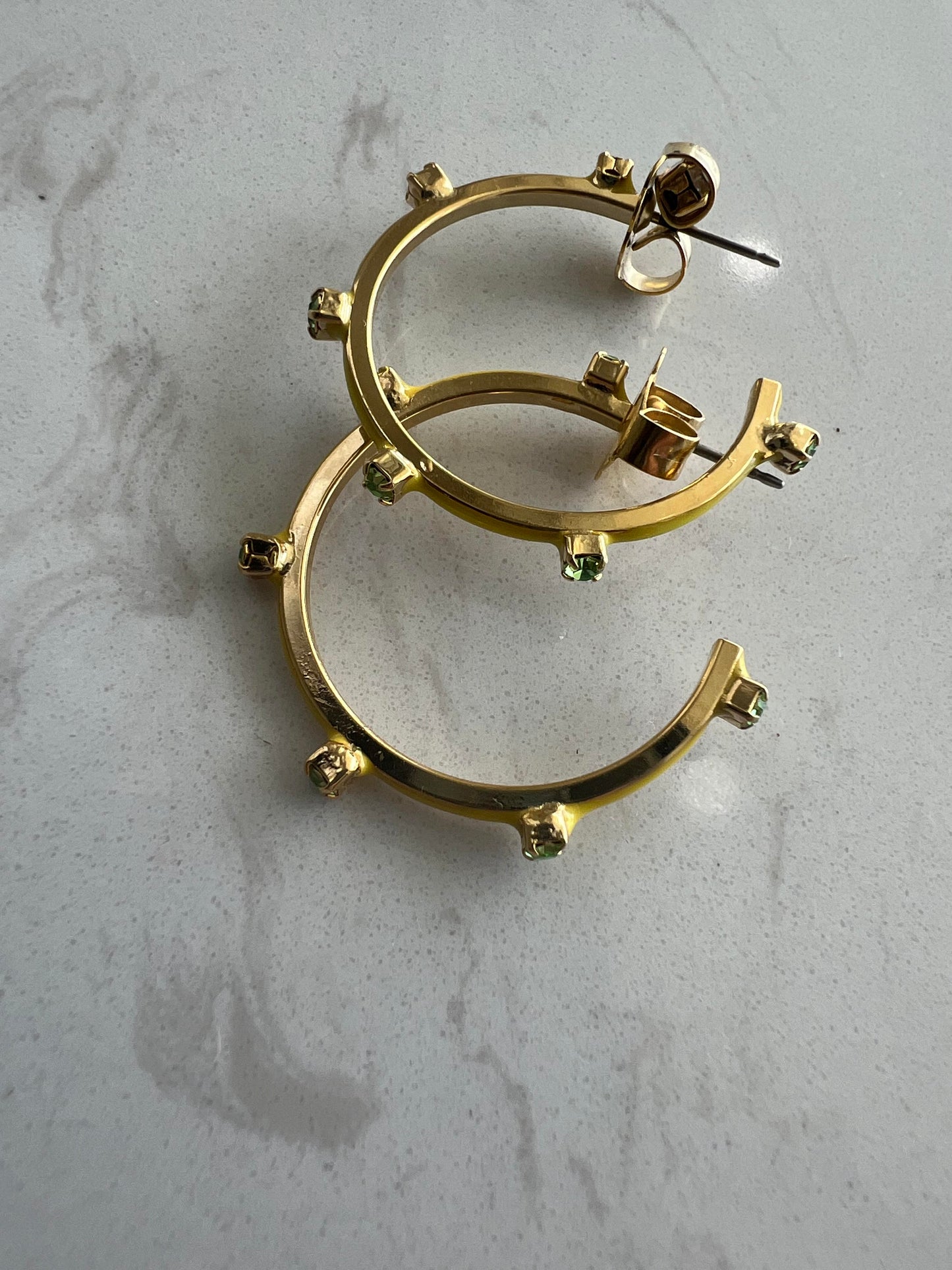 everly hoops